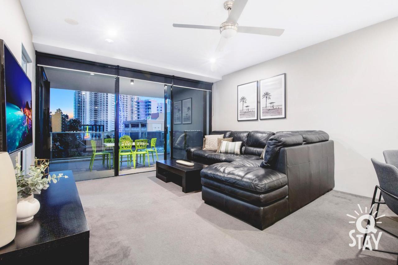 Kids Stay Free In Hinterland View 1 Bedroom Spa Apartment At Circle On Cavill - Q Stay Gold Coast Exterior photo