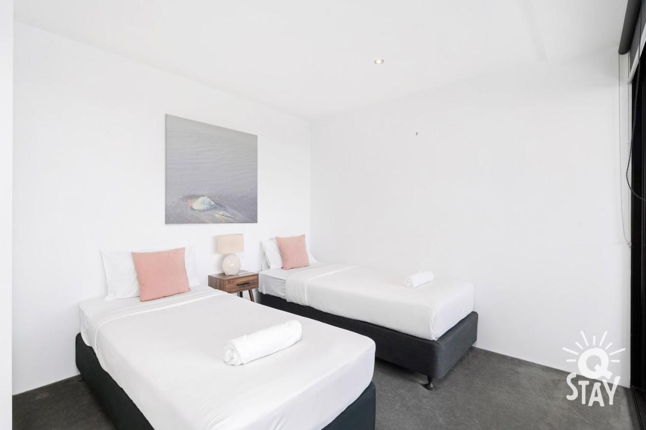 Kids Stay Free In Hinterland View 1 Bedroom Spa Apartment At Circle On Cavill - Q Stay Gold Coast Exterior photo