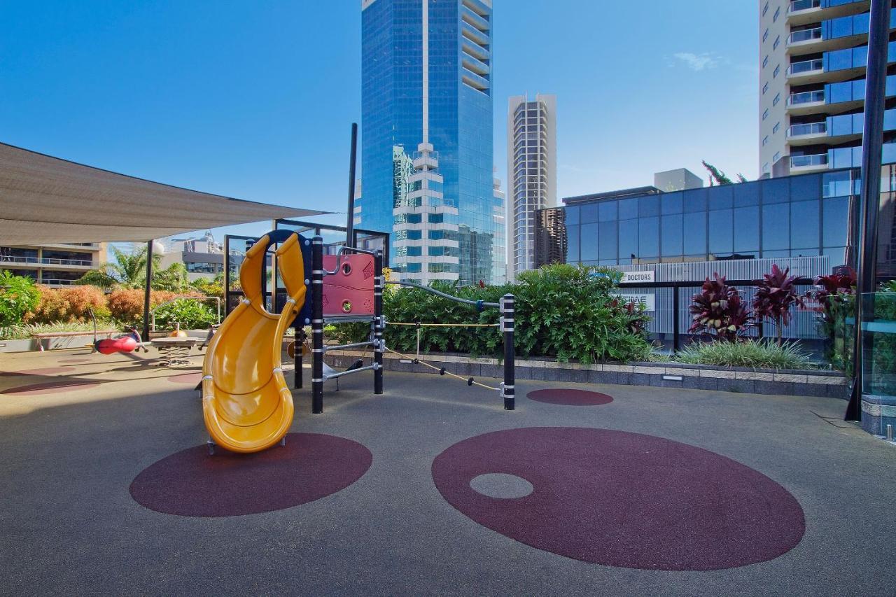 Kids Stay Free In Hinterland View 1 Bedroom Spa Apartment At Circle On Cavill - Q Stay Gold Coast Exterior photo