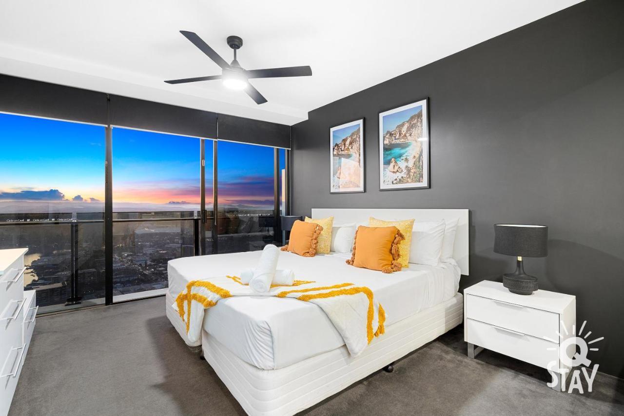 Kids Stay Free In Hinterland View 1 Bedroom Spa Apartment At Circle On Cavill - Q Stay Gold Coast Exterior photo